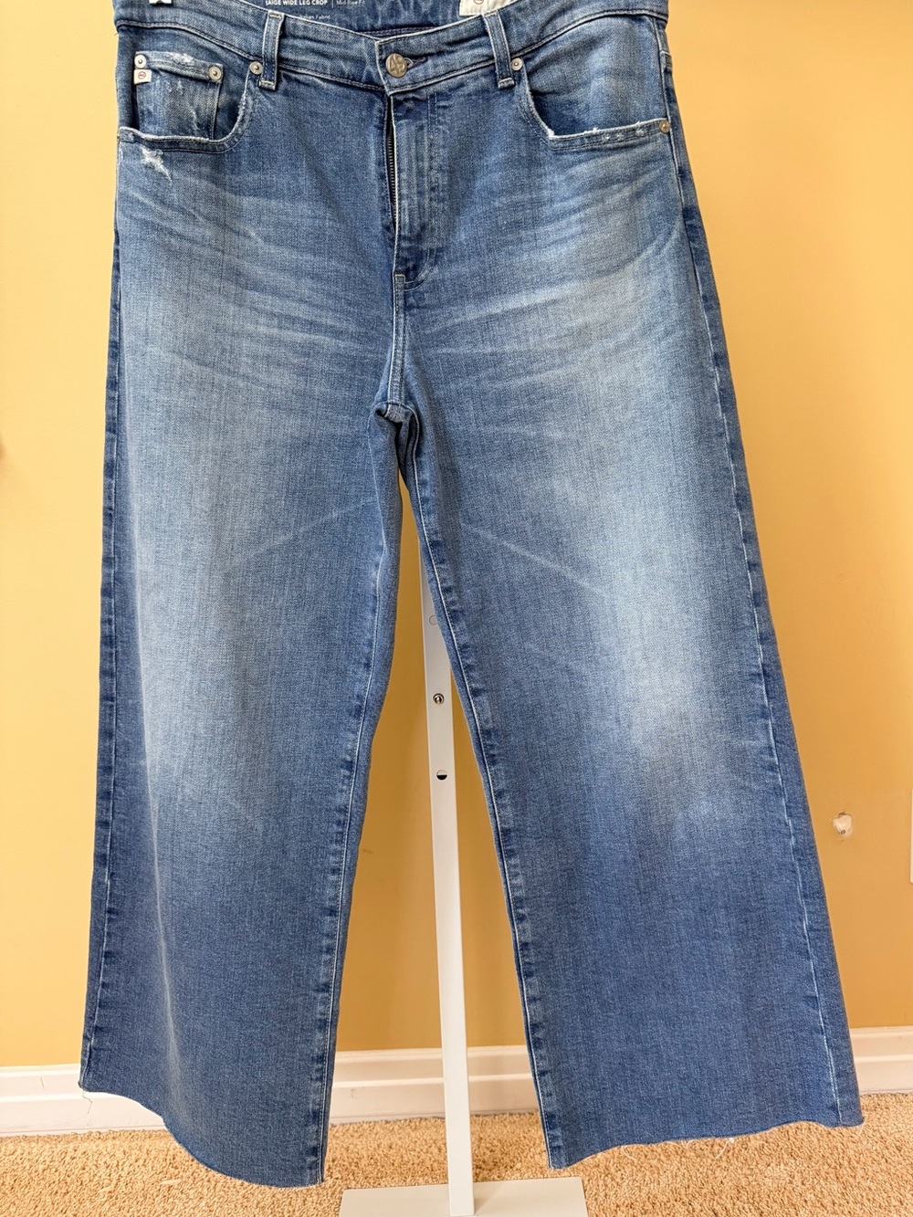 AG Saige Wide-Leg Crop Blue Denim Jeans